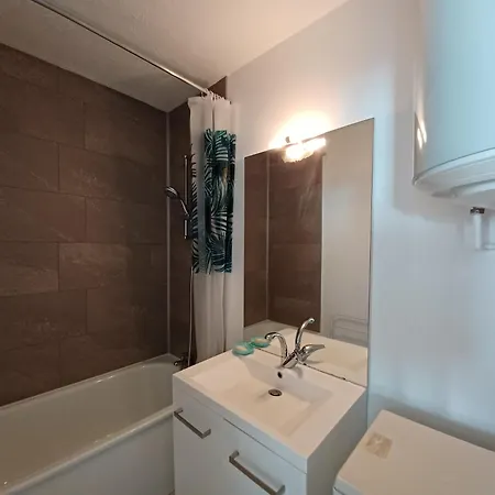 Agreable T2 Vue Laterale Mer Appartement *